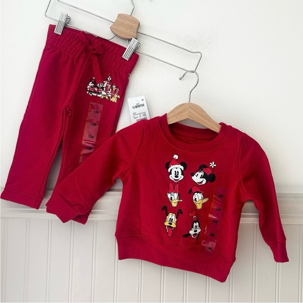 ⭐️ NEW Disney Baby 12 Months Red Christmas Matching Set
